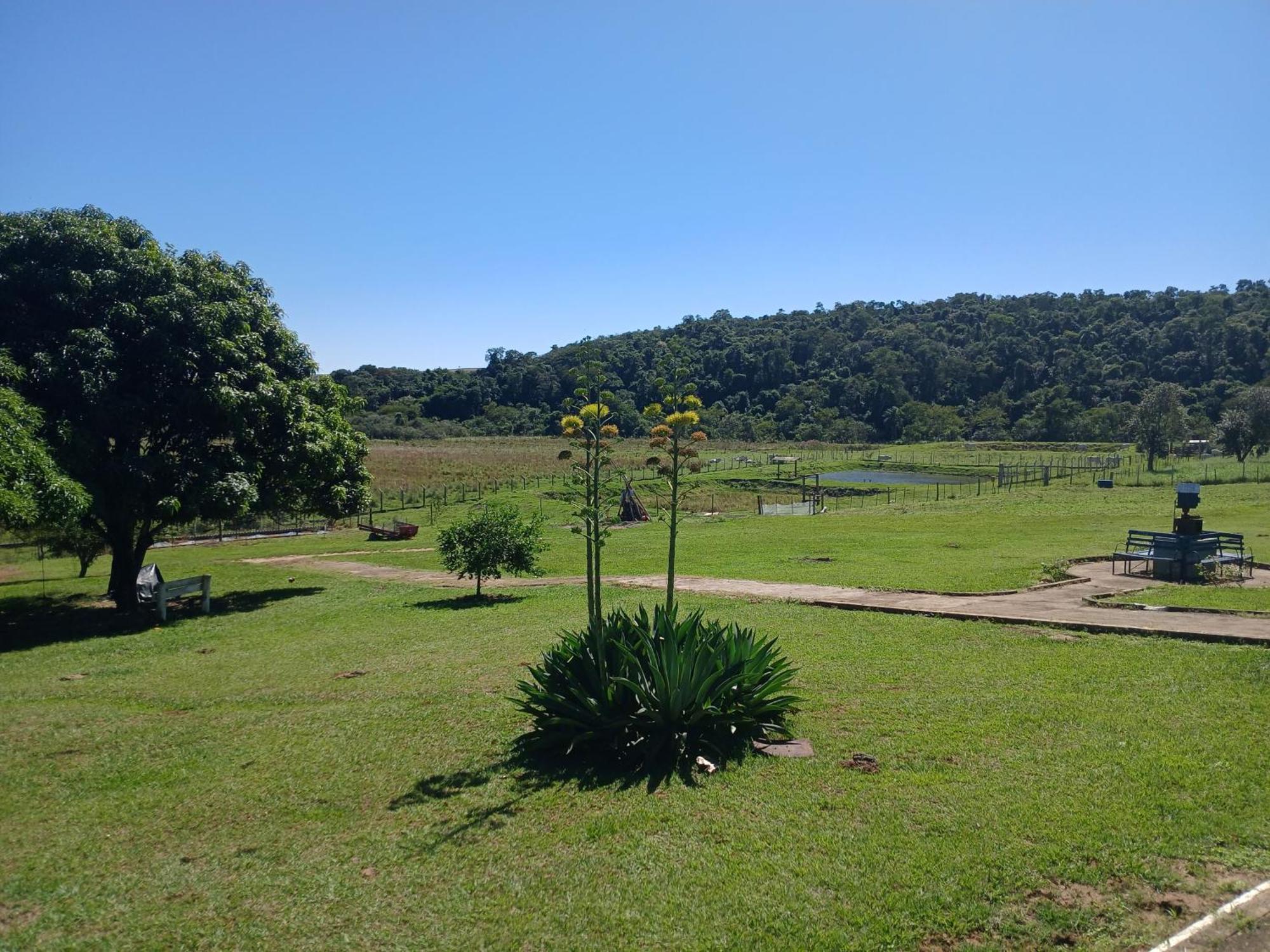 Hotel Fazenda Recanto do Monte Alegre Piraju Exterior foto